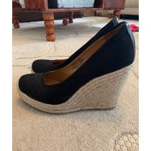 Brand New Nine West Wedges